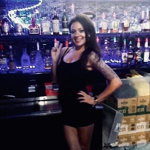 Meet your Posher, Kendra